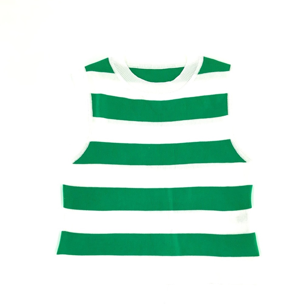 NWT Sleeveless Spring Top Size M
